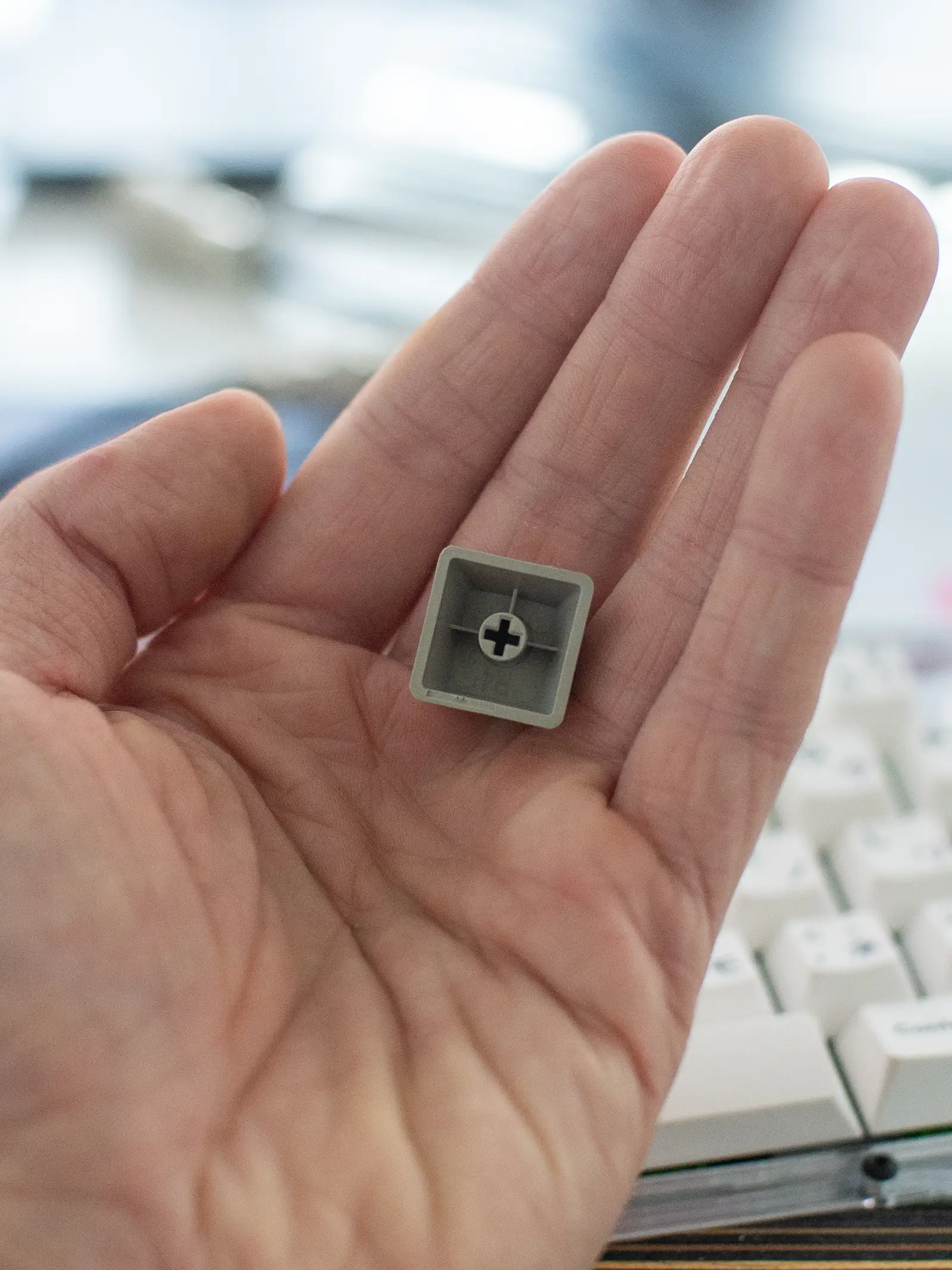 The included stock keycaps thickness