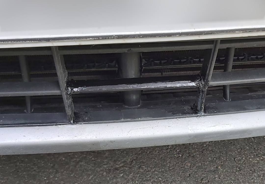 3D-printed and painted section for a car front grille